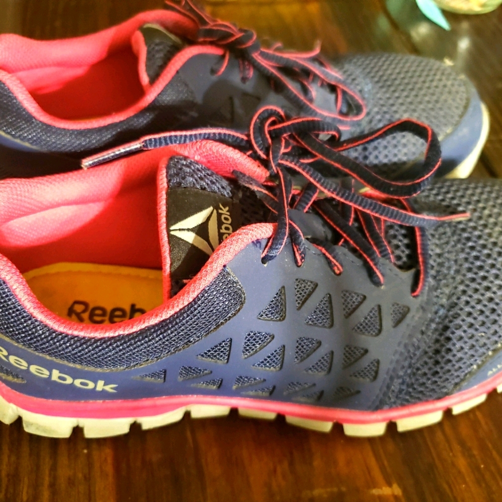 Composite toe woman's shoes